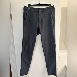 Men’s Lululemon Commission Classic Fit Pants